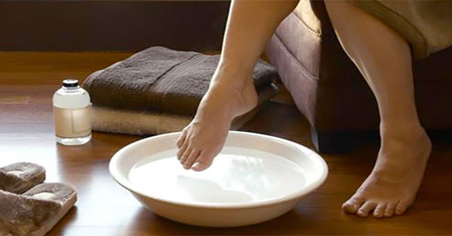 Hướng Dẫn Giải Quyết Nhanh Chóng Vấn Đề Nước Ăn Chân An Toàn