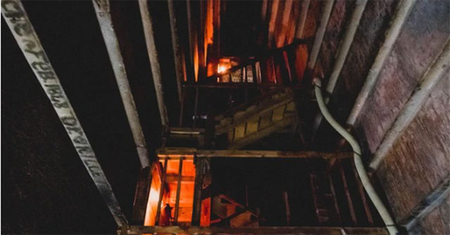 Khám Phá Bên Trong Kim Tự Tháp Ai Cập: Một Hành Trình Kỳ Diệu