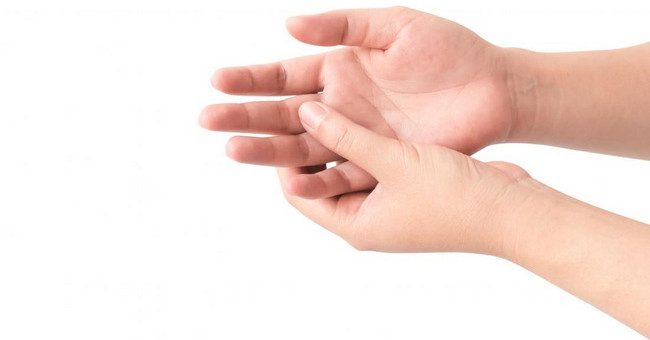 Tìm Hiểu Về Gãy Bút Chì: Triệu Chứng và Phương Pháp Điều Trị