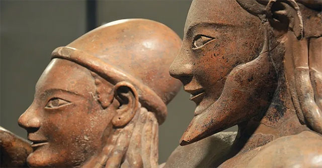 Khám Phá Nền Văn Minh Etruscan: Bí Ẩn Trong Lịch Sử Ý