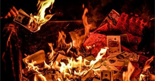 Tháng Cô Hồn: Kiêng Kỵ và Những Điều Nên Làm Để Bình An